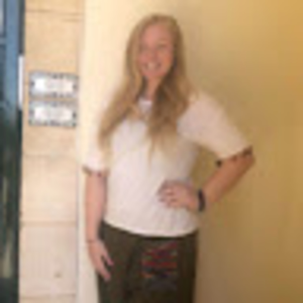 Meet your Posher, Kara